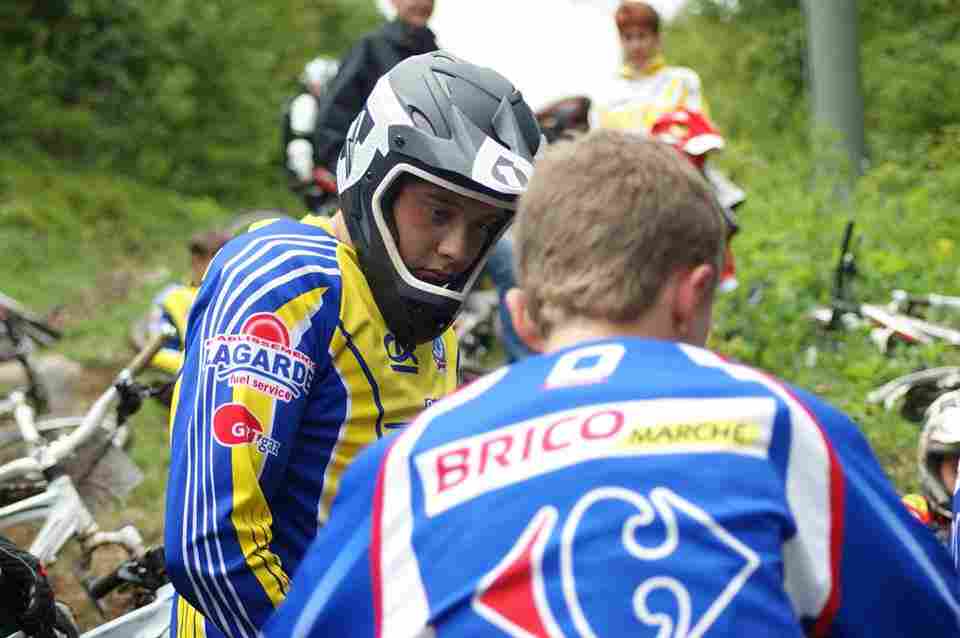 1005271_431679516931107_518982867_n