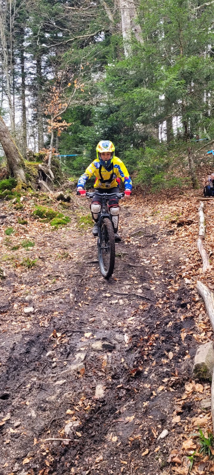 Photo 2025 04 19 20 32 25 2