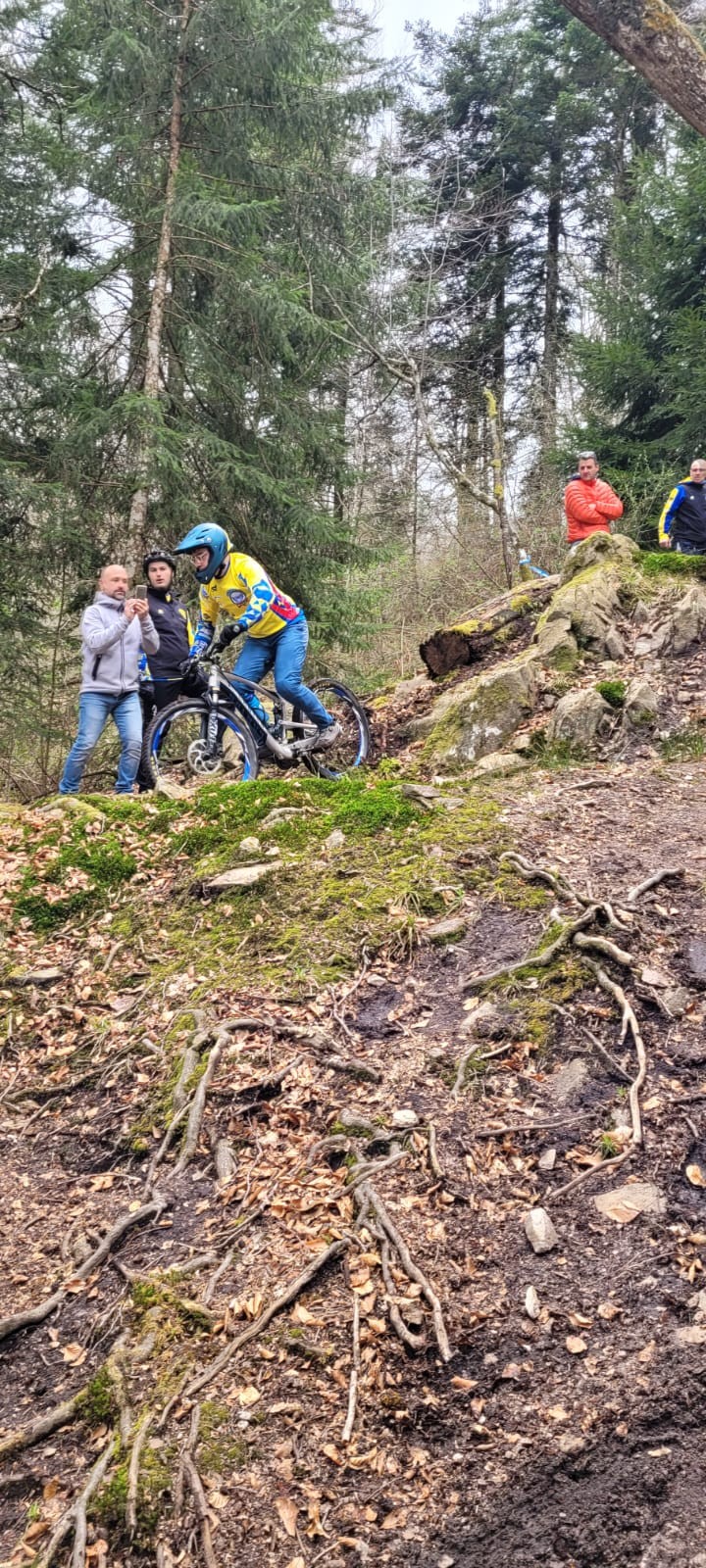 Photo 2025 04 19 20 34 53 3
