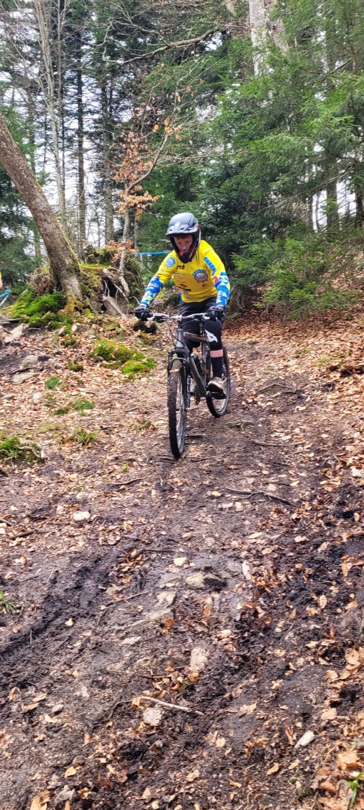 Photo 2025 04 19 20 35 04