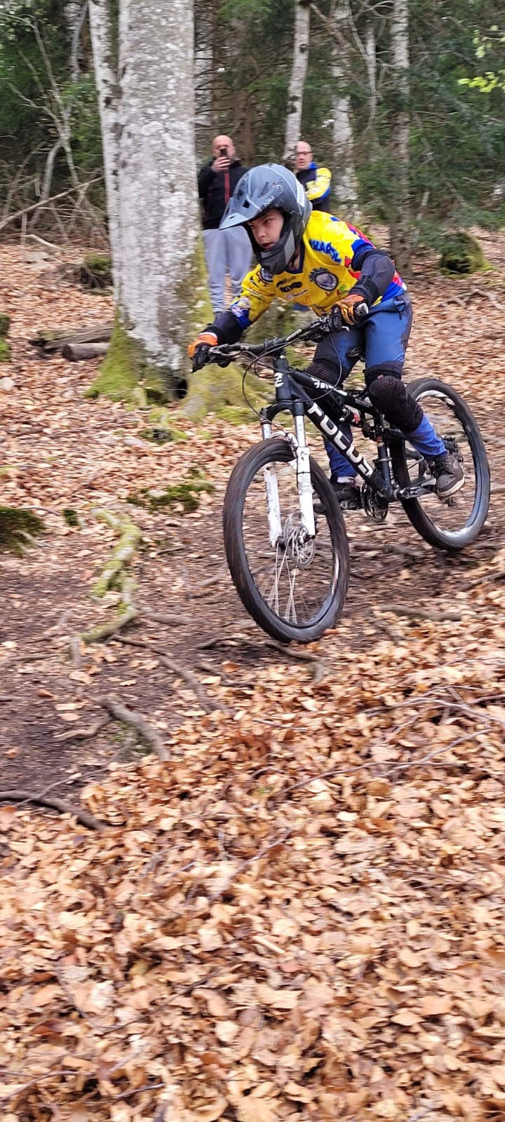 Photo 2025 04 19 20 36 05