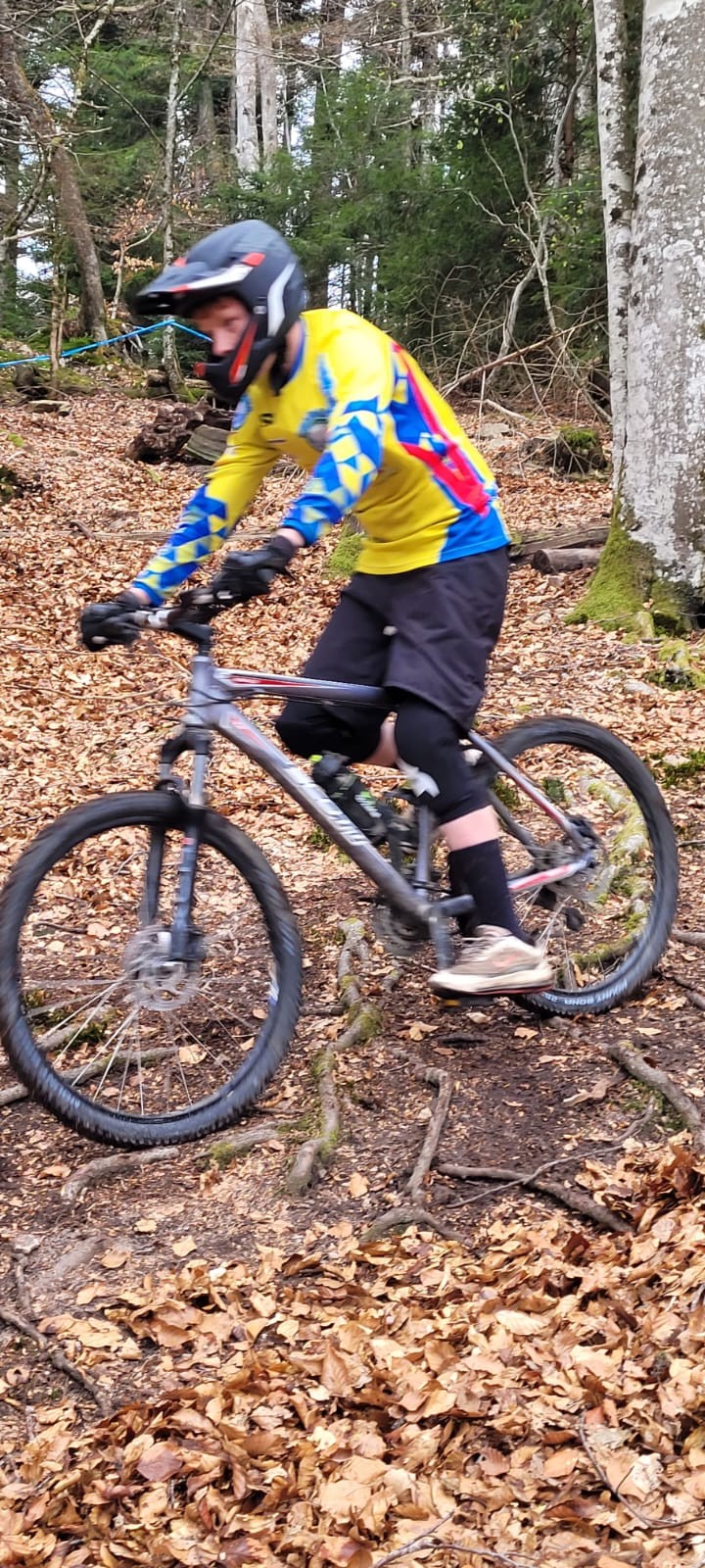 Photo 2025 04 19 20 36 09